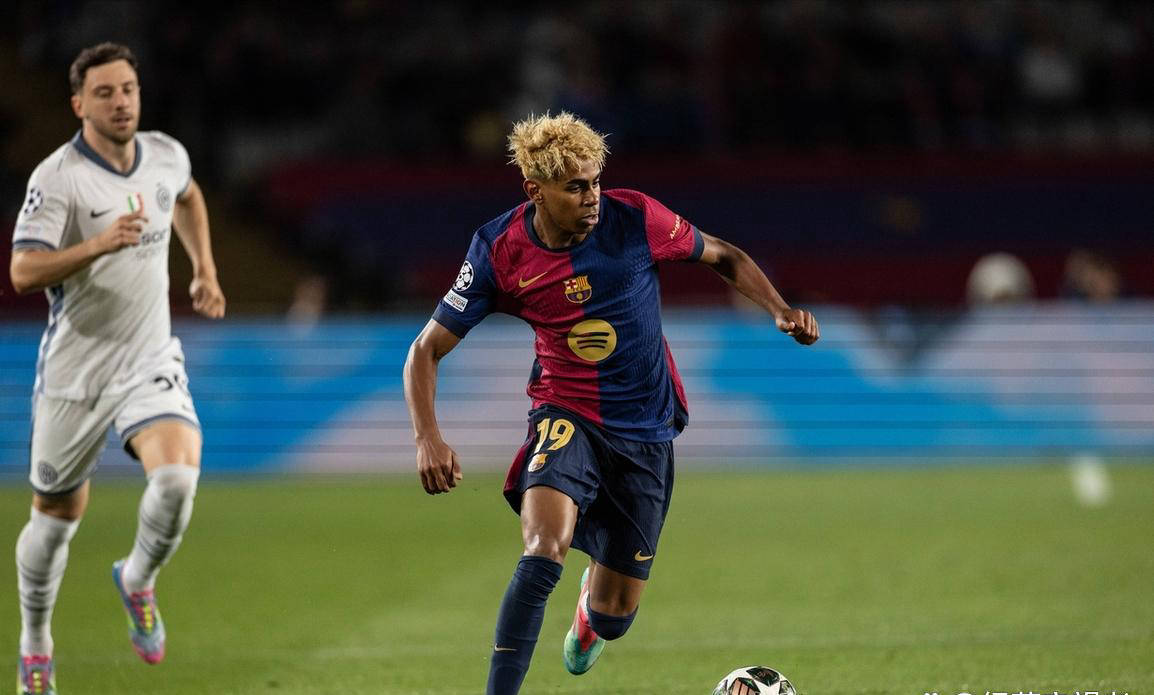 巴萨新星亚马尔：百场造55球，数据超越梅西引发关注