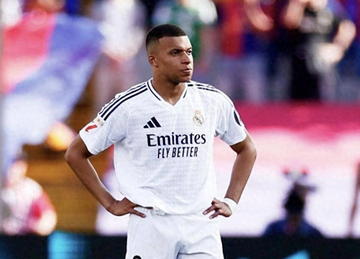 西甲最佳阵容揭晓：姆巴佩领衔，巴萨四将入选，维尼修斯遗憾落选