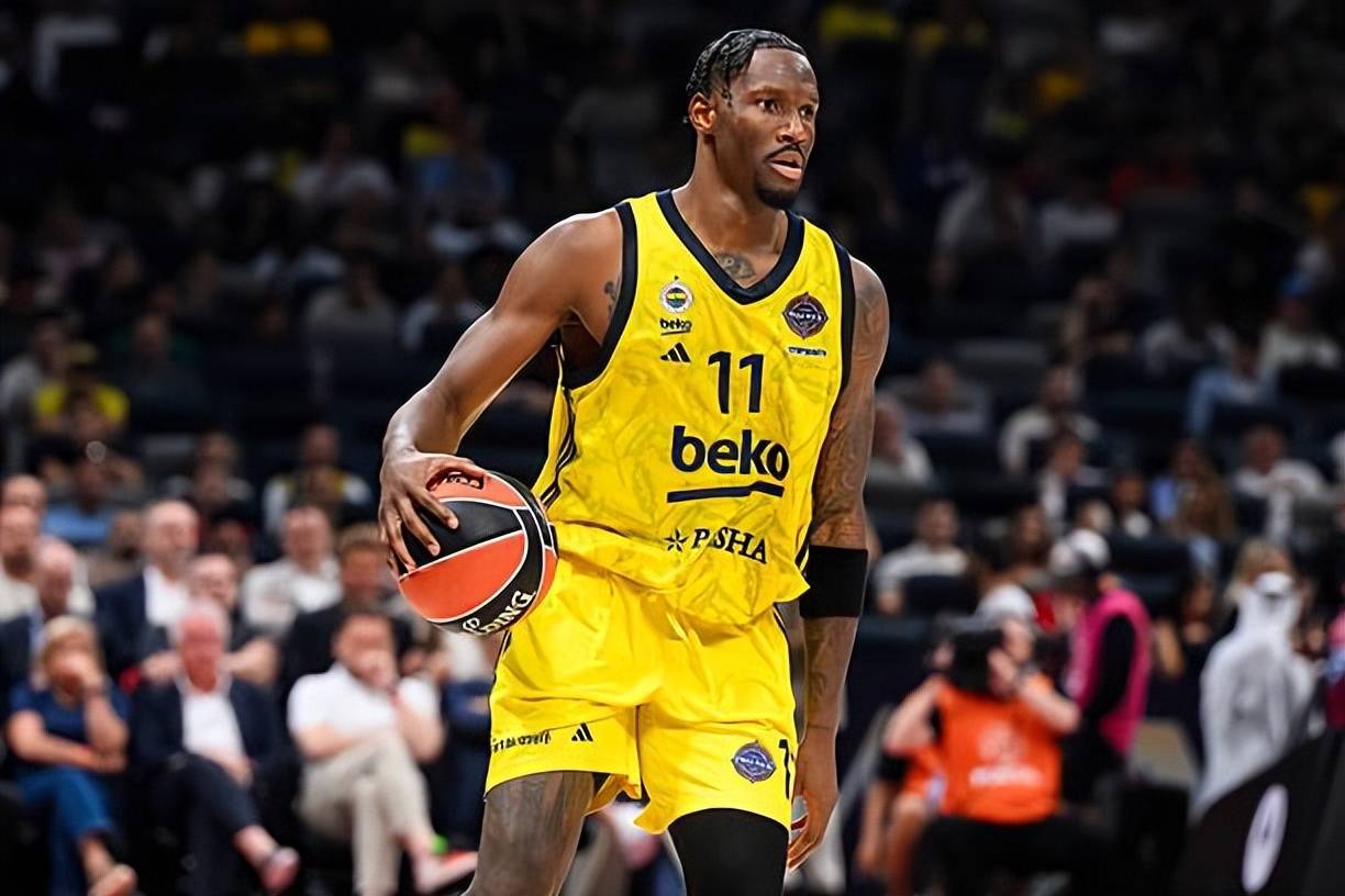 太阳签下欧洲第一大前锋，他们会给他提供大量的出场时间？